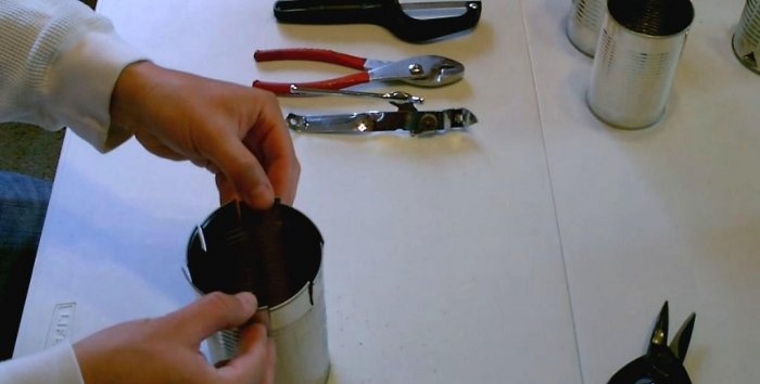 Camping stove from a tin can in 15 minutes