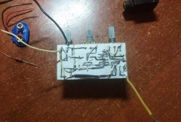 DIY Guitar Distortion Pedal