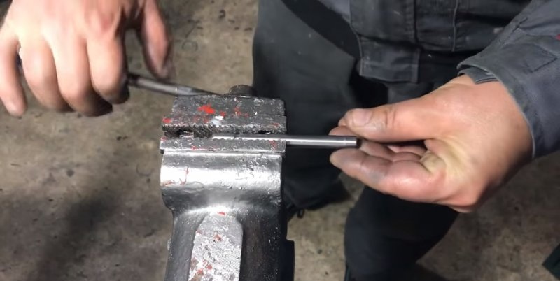 A reciprocating saw from a drill is possible