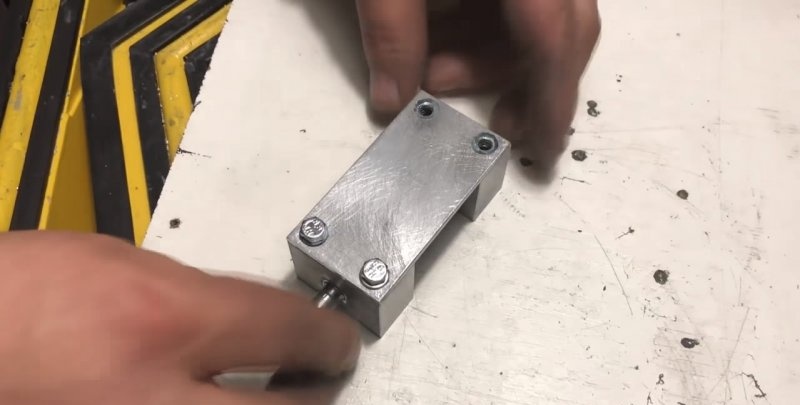 A reciprocating saw from a drill is possible