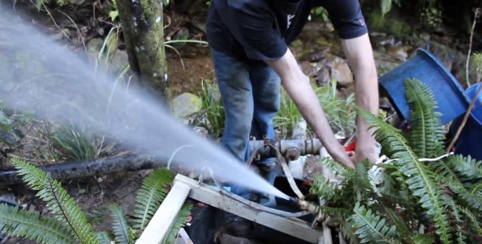 Hydro turbine electric generator from an old washing machine