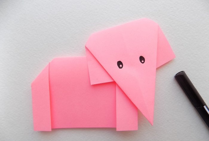 Paper elephant