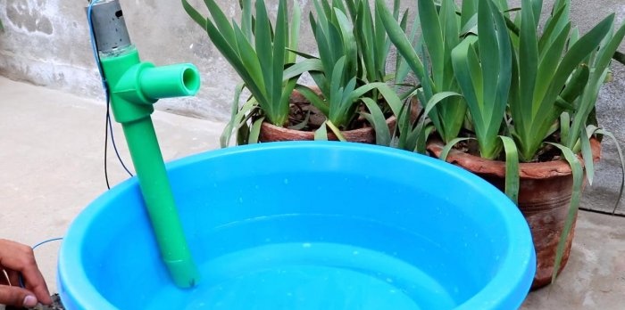 How to make a water pump from PVC pipes