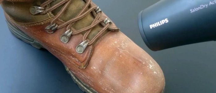 Water-repellent coating for shoes