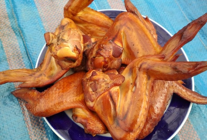 Homemade smoked chicken wings