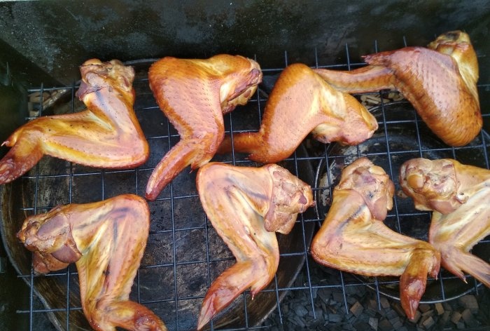 Homemade smoked chicken wings