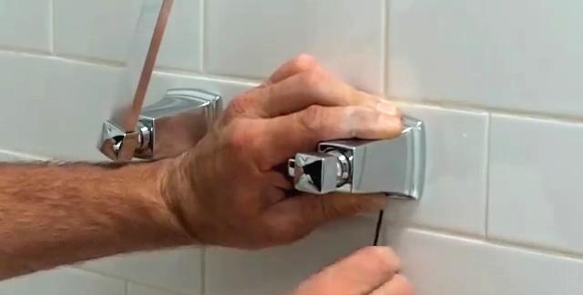 How to drill holes in ceramic tiles