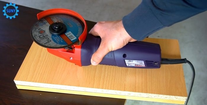 How to easily secure a hand-held power tool