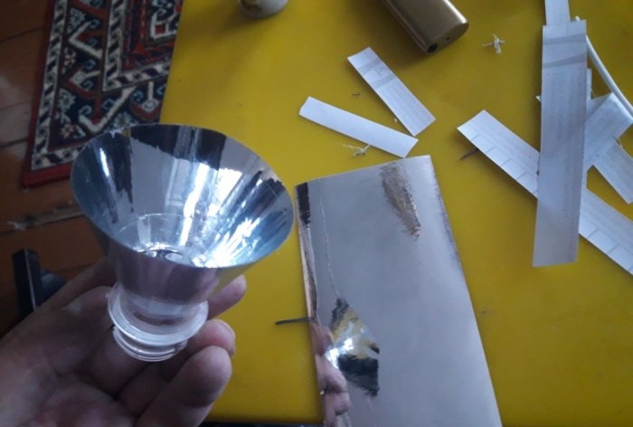 Bright self-contained lamp with your own hands