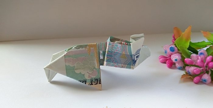 Pig from a banknote