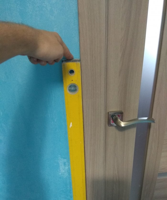 Do-it-yourself interior door installation