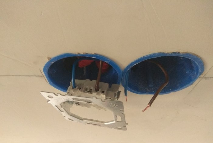 DIY socket installation