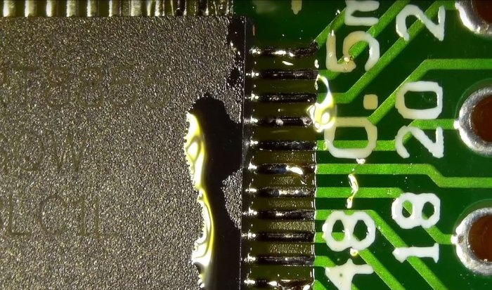 How to solder SMD elements manually