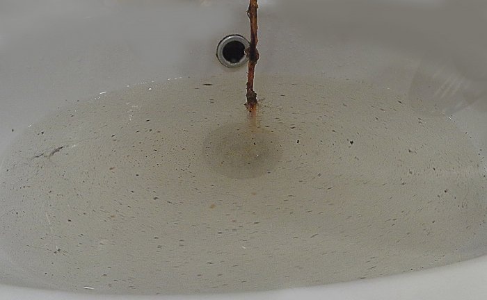 How to unclog a sink drain