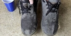 How to make fabric shoes waterproof