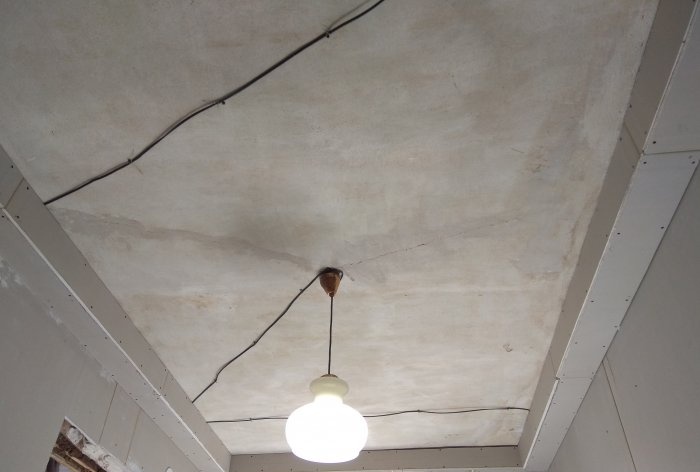 Plasterboard ceiling box