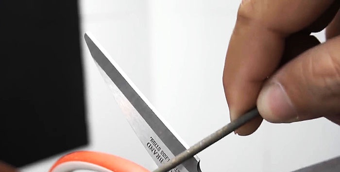 8 ways to quickly sharpen scissors