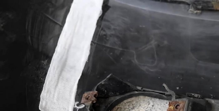 How to repair a crack on a car bumper