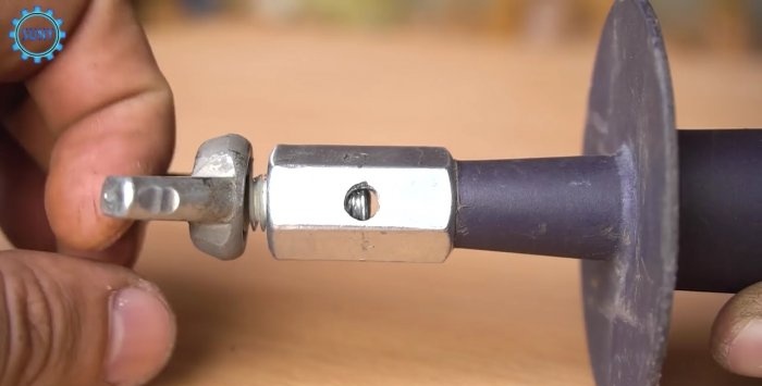 How to make a reliable electrode holder