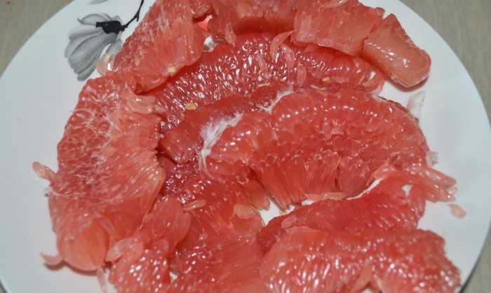 How to clean pomelo - benefit or harm