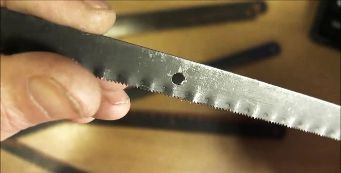 Method for shortening a hacksaw blade for metal