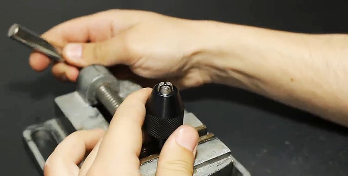 How to accurately drill a side hole in a round workpiece