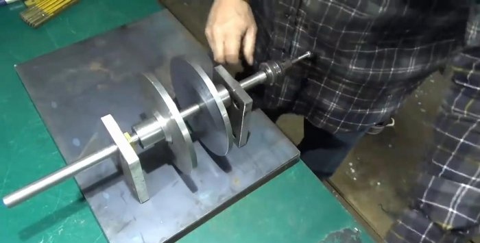 Homemade threading machine