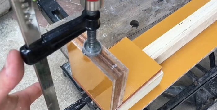 The simplest lathe from a drill