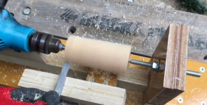 The simplest lathe from a drill