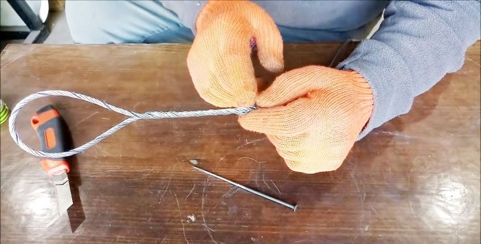 How to braid the end of a rope into a loop