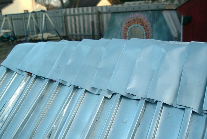 Aluminum can roofing