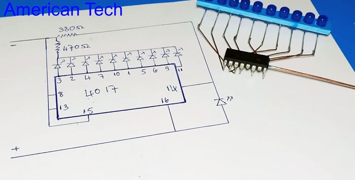 The simplest running lights on just one chip without programming