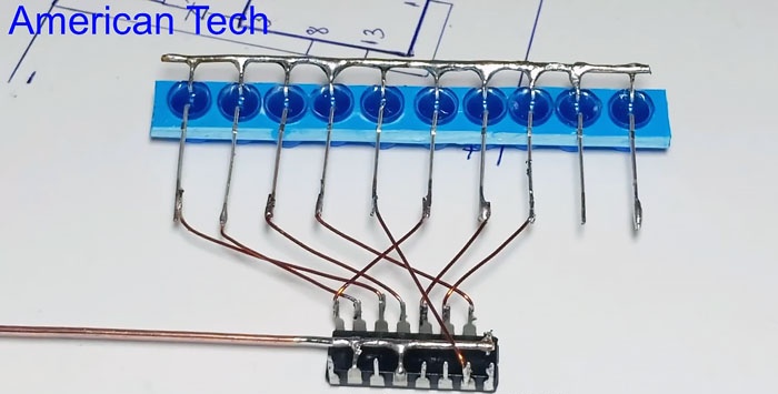 The simplest running lights on just one chip without programming