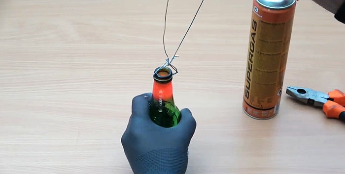 How to bend the neck of a glass bottle