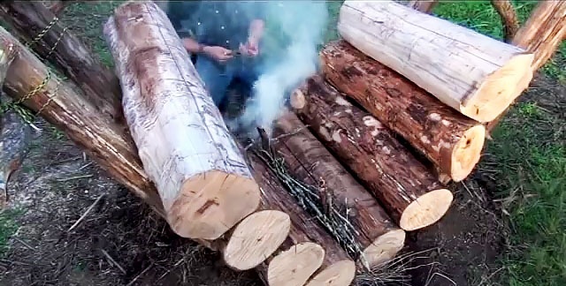 Self-sustaining long-burning fire