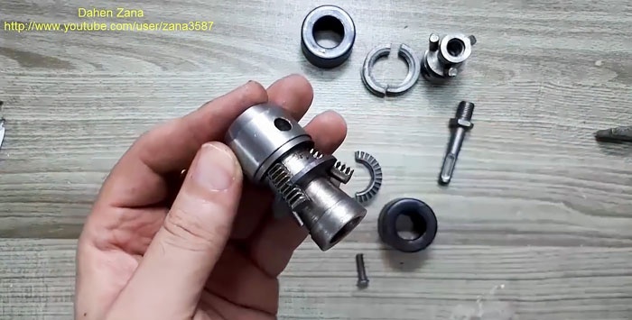 How to disassemble and lubricate a drill chuck