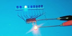 The simplest running lights on just one chip without programming