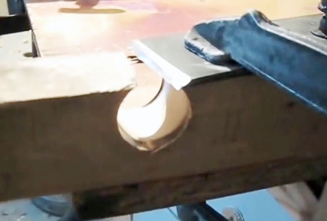 How to make a shovel handle using an electric drill