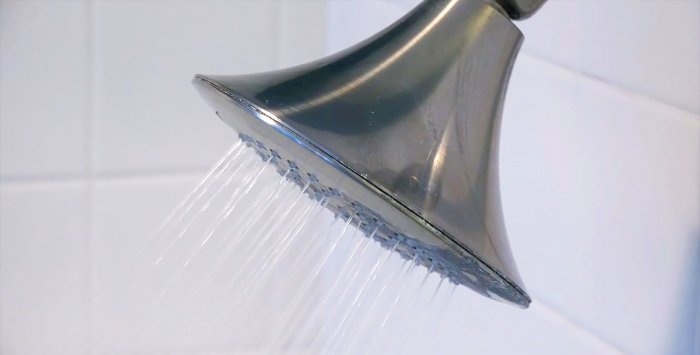 How to quickly and easily clean a shower head yourself