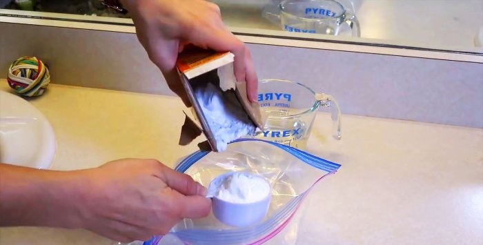 How to quickly and easily clean a shower head yourself