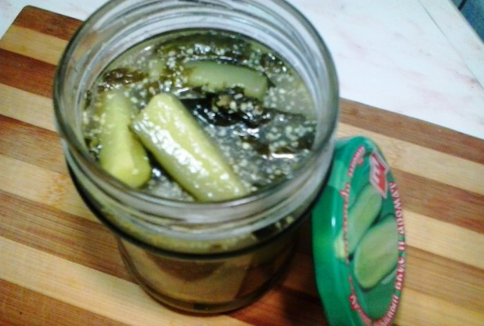 Lightly salted cucumbers in 15 minutes