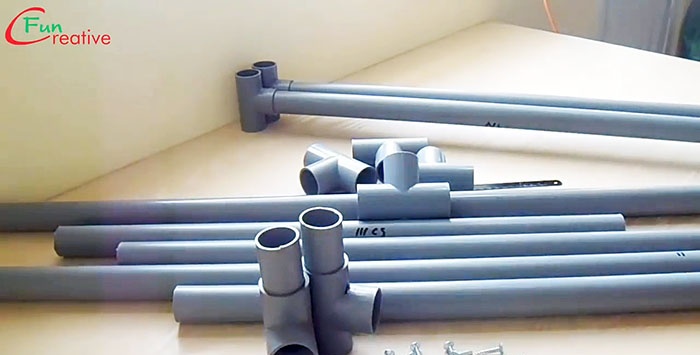 How to quickly make a desktop from PVC pipes