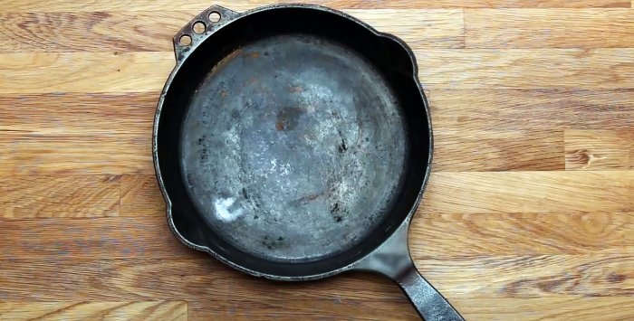 Cast iron frying pan cleaning and care