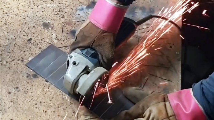 How to make a top-loading oven from a metal tank