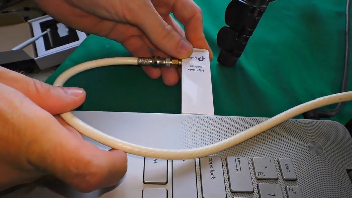 Powerful homemade WiFi antenna for receiving signals from remote open networks