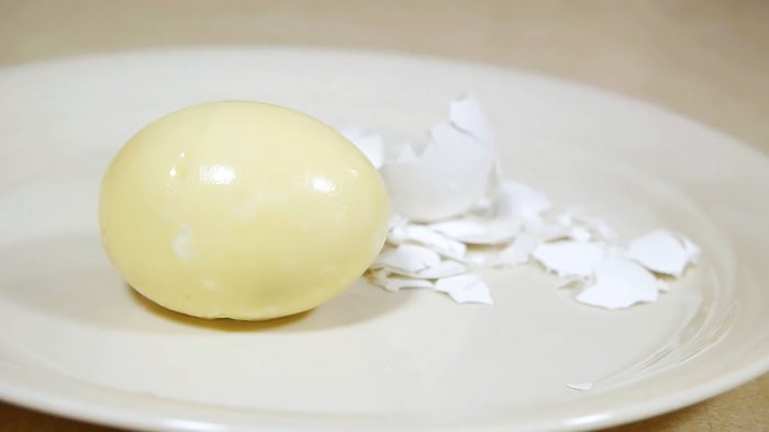 How to boil eggs in an unusual way to surprise everyone