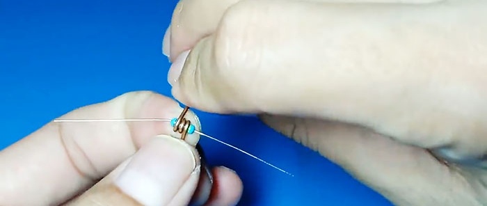 Cordless soldering iron made from a resistor