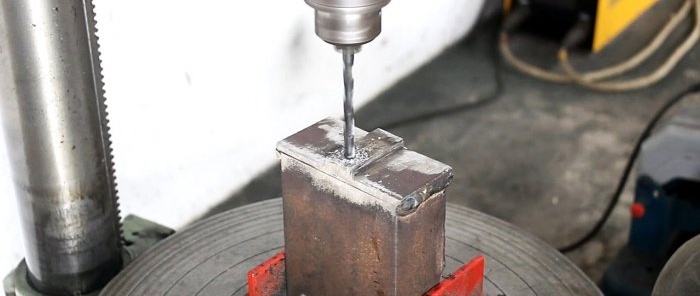 How to make a powerful vice from a diamond screw jack