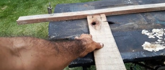 Circular machine made from a bicycle hub and a washing machine motor