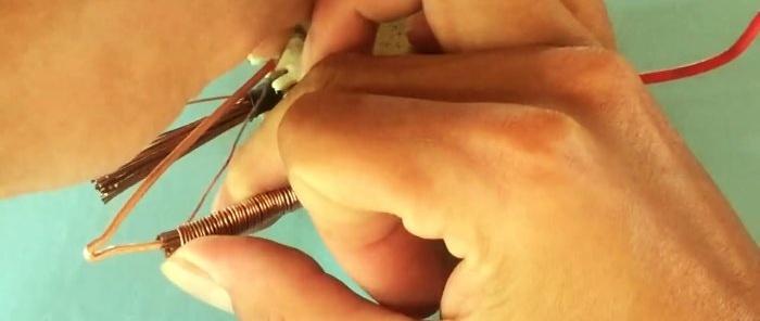 DIY soldering iron with instant heating from a transformer